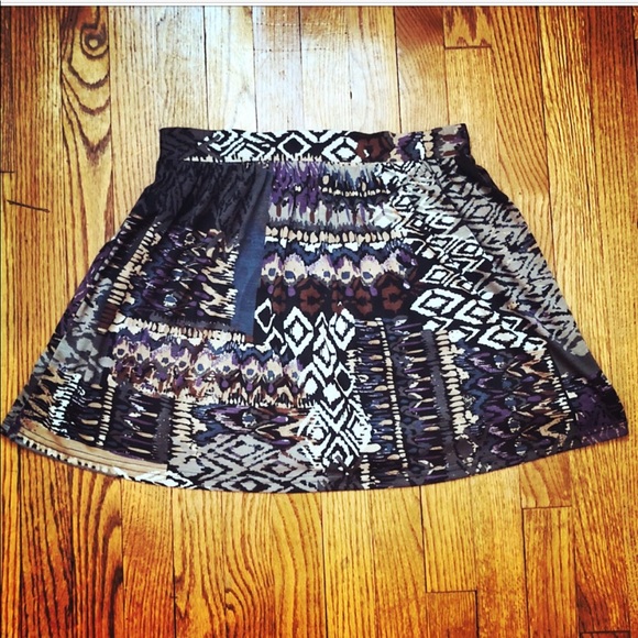 🏷📍Sans Souci Mini Skater Skirt - Picture 1 of 6
